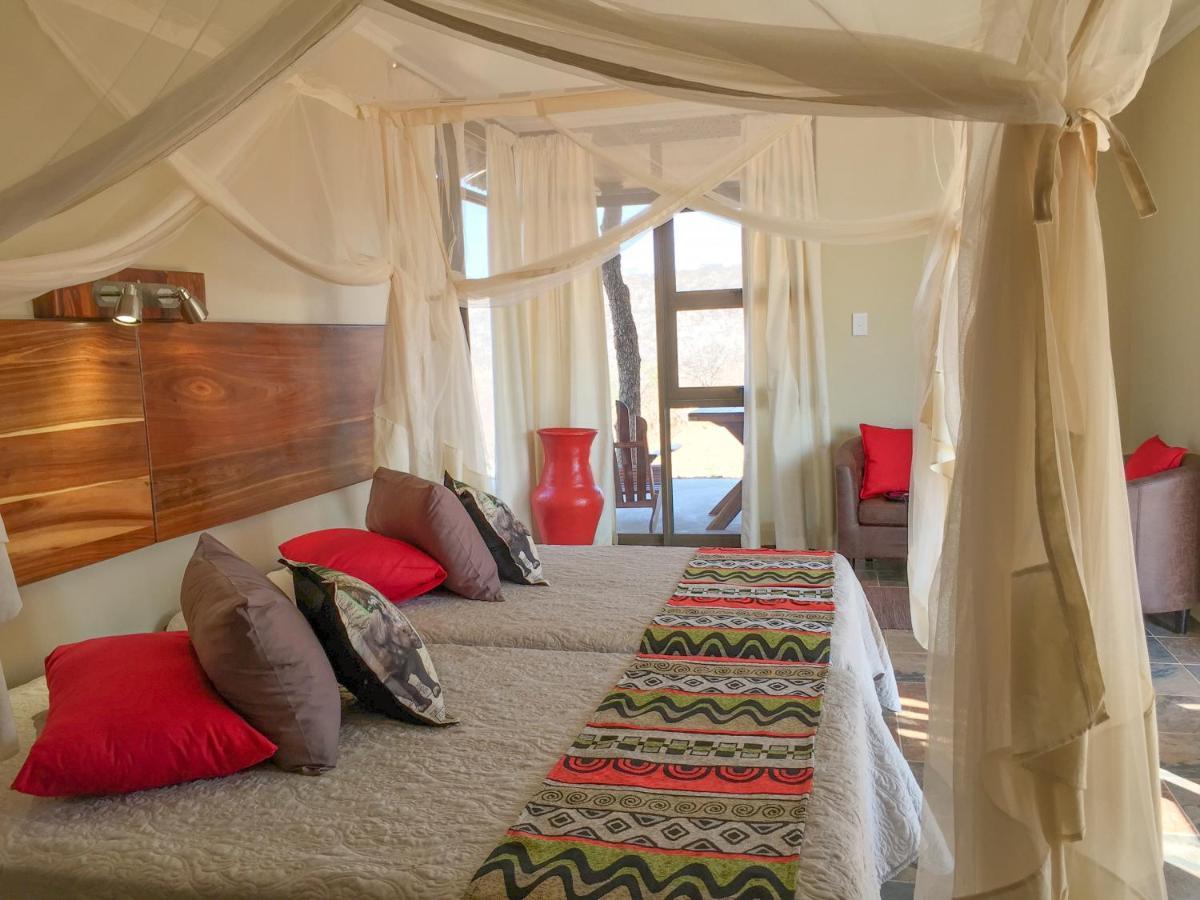 Okutala Etosha Lodge Outjo Dış mekan fotoğraf