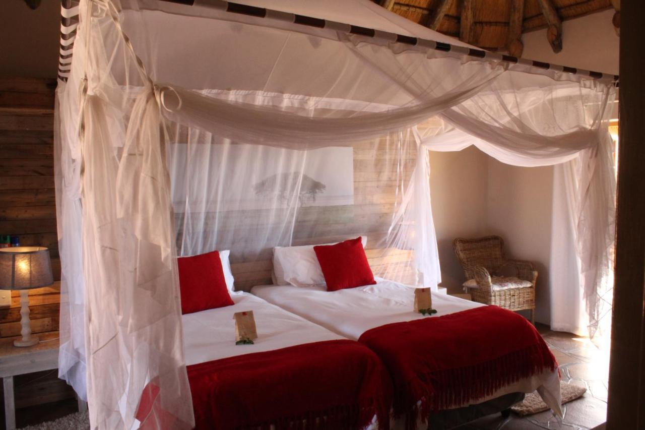 Okutala Etosha Lodge Outjo Dış mekan fotoğraf